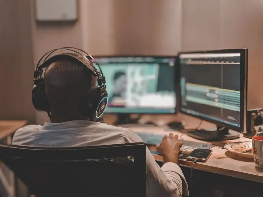 Iberia Virtual Studio 14